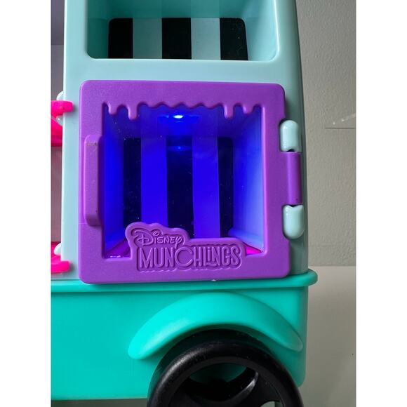 Disney Munchlings Ice Cream Cart Display Trinket Wagon - Picture 5 of 8